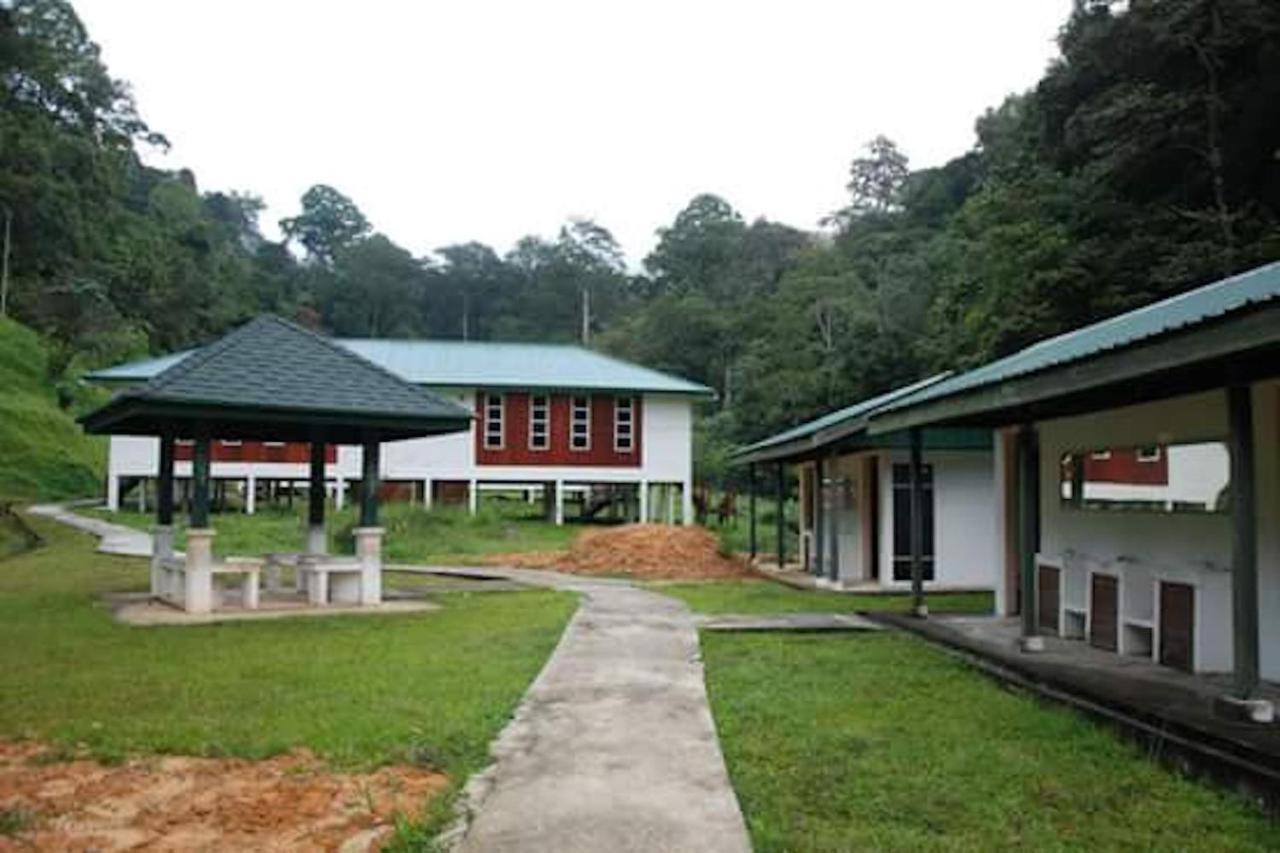 Oyo Home 90396 Mahua Rainforest Paradise Tambunan Exterior photo